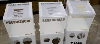 Cajas de plástico corrugado para casillas electorales